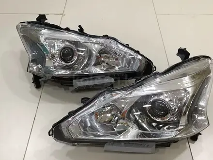 Фара Nissan teana за 1 000 тг. в Астана