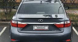 Lexus ES 300h 2015 года за 9 000 000 тг. в Атырау – фото 3
