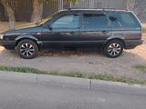 Volkswagen Passat 1993 годаүшін1 000 000 тг. в Алматы – фото 4