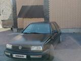 Volkswagen Vento 1992 года за 1 000 000 тг. в Караганда – фото 5