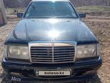 Mercedes-Benz E 300 1989 года за 1 350 000 тг. в Актобе – фото 4