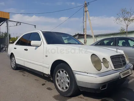 Mercedes-Benz E 280 1997 года за 2 300 000 тг. в Шымкент – фото 6