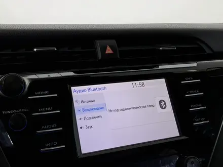 Toyota Camry 2018 года за 10 390 000 тг. в Алматы – фото 22