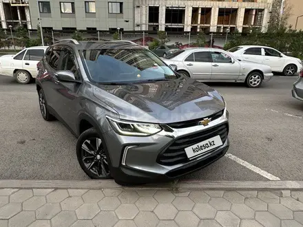 Chevrolet Tracker 2021 года за 8 200 000 тг. в Астана – фото 2