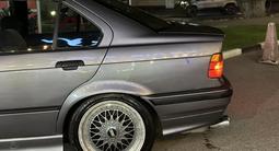 BMW 328 1996 года за 2 700 000 тг. в Алматы – фото 5