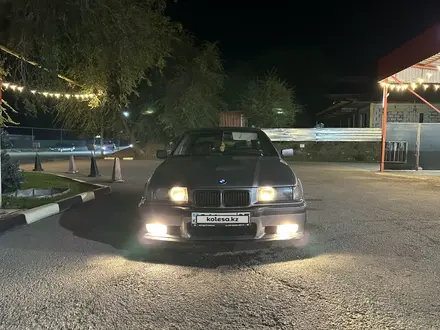 BMW 328 1996 года за 2 600 000 тг. в Алматы – фото 17