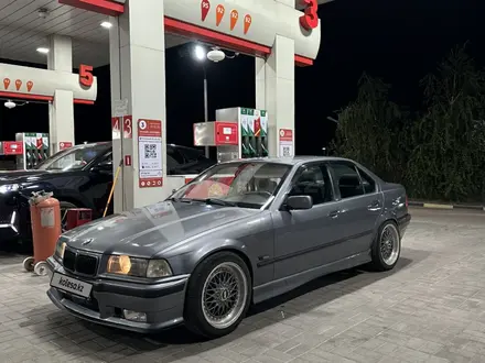 BMW 328 1996 года за 2 600 000 тг. в Алматы – фото 7