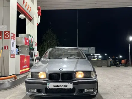 BMW 328 1996 года за 2 600 000 тг. в Алматы – фото 9