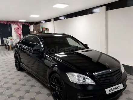 Mercedes-Benz S 550 2006 года за 9 000 000 тг. в Алматы