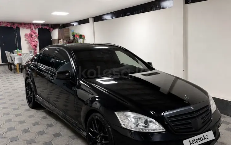 Mercedes-Benz S 550 2006 года за 9 000 000 тг. в Алматы