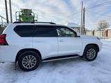 Toyota Land Cruiser Prado 2017 года за 28 600 000 тг. в Алматы – фото 4