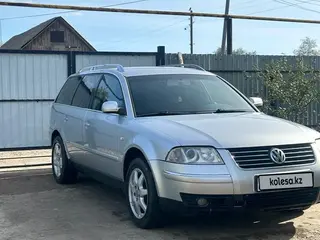 Volkswagen Passat, 2004