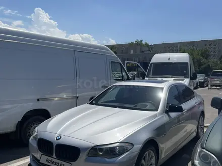 BMW 528 2011 года за 9 350 000 тг. в Алматы – фото 3
