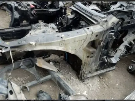 Лонжероны ф10 f10 за 90 000 тг. в Алматы