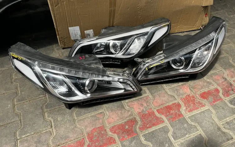Hyundai Sonata LF 2015-2017 год фары передние за 150 000 тг. в Алматы