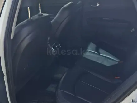 Kia K5 2020 года за 9 000 000 тг. в Актау – фото 8