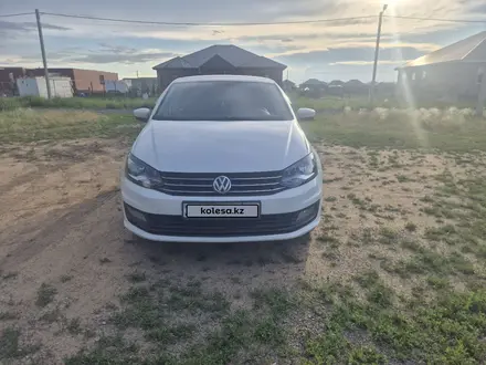 Volkswagen Polo 2017 года за 4 600 000 тг. в Актобе
