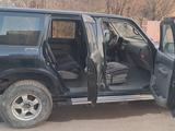 Nissan Patrol 2001 годаүшін3 800 000 тг. в Астана – фото 2