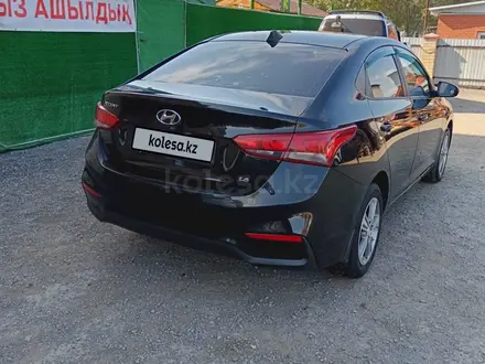 Hyundai Accent 2019 года за 7 700 000 тг. в Усть-Каменогорск – фото 4