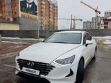 Hyundai Sonata 2020 года за 11 900 000 тг. в Алматы