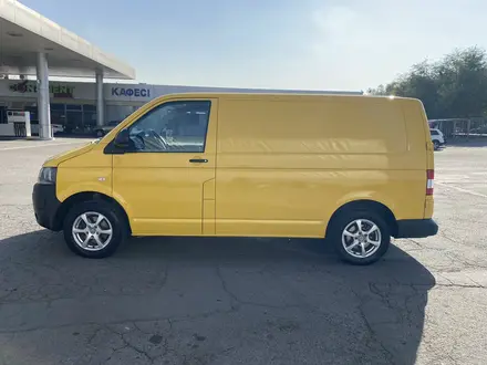 Volkswagen Transporter 2010 года за 9 000 000 тг. в Алматы – фото 4