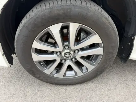 Toyota Land Cruiser 2017 года за 30 500 000 тг. в Астана – фото 3