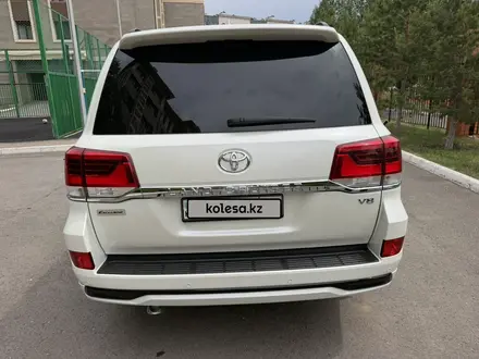 Toyota Land Cruiser 2017 года за 30 500 000 тг. в Астана – фото 17