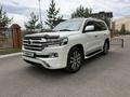 Toyota Land Cruiser 2017 года за 30 500 000 тг. в Астана