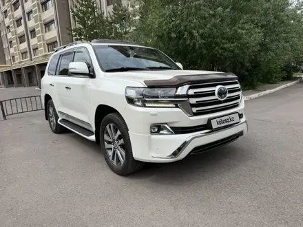 Toyota Land Cruiser 2017 года за 30 500 000 тг. в Астана – фото 4