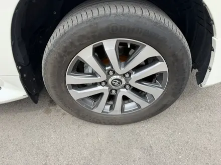 Toyota Land Cruiser 2017 года за 30 500 000 тг. в Астана – фото 9