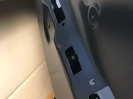 Крышка багажника оригенал новая под камиру 50 за 7 777 тг. в Караганда – фото 3