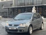 Volkswagen Golf 2006 годаүшін2 950 000 тг. в Алматы