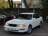 Toyota Avalon 1997 годаүшін1 500 000 тг. в Алматы