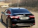Toyota Camry 2021 года за 16 200 000 тг. в Павлодар – фото 3
