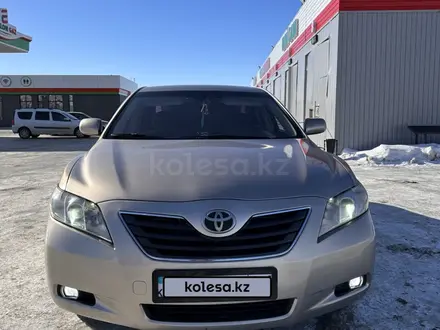 Toyota Camry 2007 года за 5 800 000 тг. в Актобе – фото 19