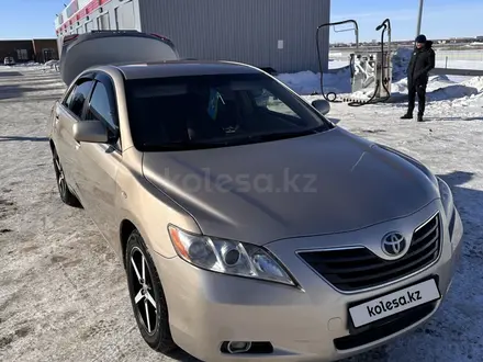 Toyota Camry 2007 года за 5 800 000 тг. в Актобе – фото 22