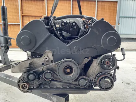 Двигатель Audi a8 Bfm 4.2 за 500 000 тг. в Алматы – фото 2