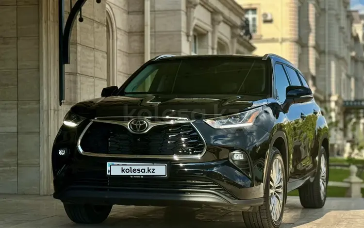 Toyota Highlander 2023 годаүшін30 500 000 тг. в Астана