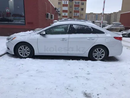 Hyundai Sonata 2015 года за 7 800 000 тг. в Актобе – фото 3