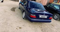 Mercedes-Benz E 280 1993 годаүшін1 950 000 тг. в Актобе – фото 3