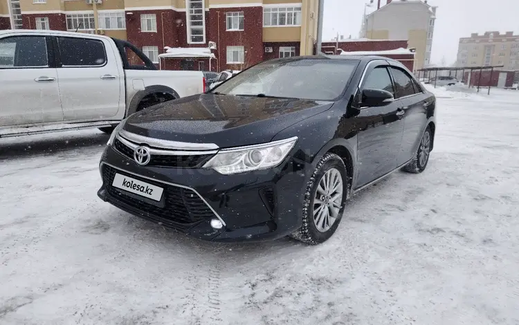 Toyota Camry 2014 года за 8 900 000 тг. в Актобе