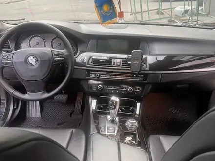 BMW 535 2011 года за 8 000 000 тг. в Алматы – фото 15