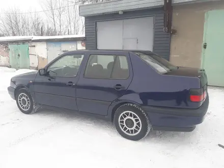 Volkswagen Vento 1996 года за 1 950 000 тг. в Караганда – фото 10