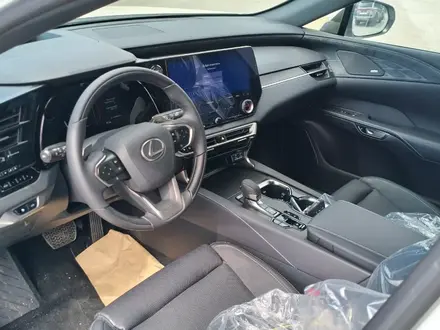 Lexus RX 350 Luxury 2025 года за 44 541 000 тг. в Актобе – фото 11
