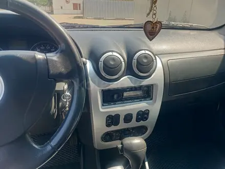 Renault Sandero Stepway 2013 года за 3 800 000 тг. в Актобе – фото 2
