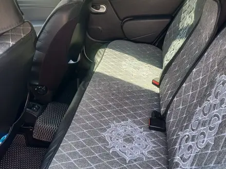 Renault Sandero Stepway 2013 года за 3 800 000 тг. в Актобе – фото 4