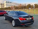 BMW 740 2014 года за 6 600 000 тг. в Алматы – фото 2