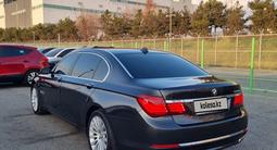 BMW 740 2014 года за 6 600 000 тг. в Алматы – фото 2