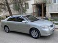Toyota Camry 2002 года за 3 800 000 тг. в Атырау – фото 4