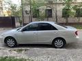 Toyota Camry 2002 года за 3 800 000 тг. в Атырау – фото 6